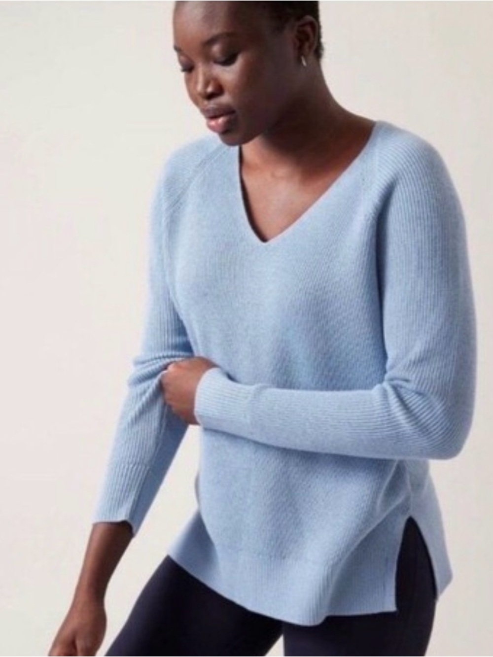 Athleta Hanover Refined Merino Wool V-Neck Sweater Pullover Blue Ribbed Size S